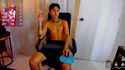 Snapshot of hinata_itachi chatting on February 21, 2025, 6:18 am FANE AND DAVID online show from February 21, 2025, 6:18 am