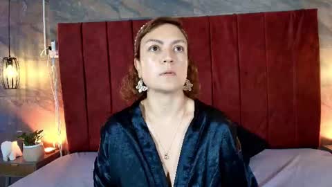 Snapshot of hinata_moonn chatting on June 24, 2026, 12:26 pm hinata_moonn online show from June 24, 2026, 12:26 pm