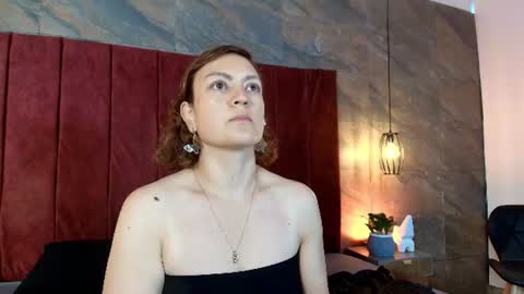 Snapshot of hinata_moonn chatting on July 21, 2026, 12:40 pm hinata_moonn online show from July 21, 2026, 12:40 pm