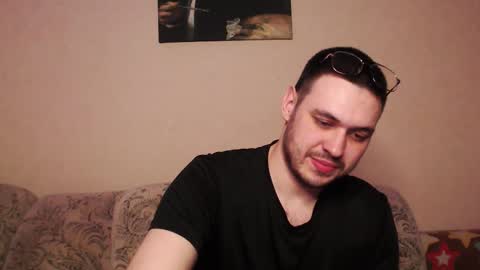 Hisoka online show from March 5, 2026, 9:11 pm