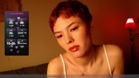  Vivi  online show from April 13, 2026, 2:17 am