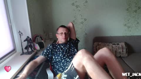 Wet Jack online show from October 3, 2025, 7:27 am