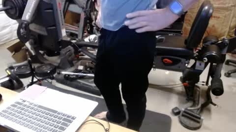 Nick online show from April 8, 2026, 11:43 am