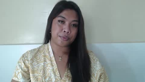 Snapshot of hoelykarina chatting on June 22, 2026, 2:03 pm Karina3 online show from June 22, 2026, 2:03 pm