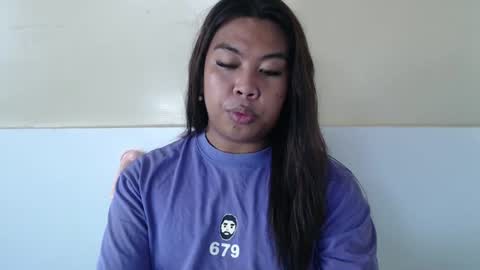 Snapshot of hoelykarina chatting on June 25, 2026, 5:12 am Karina3 online show from June 25, 2026, 5:12 am