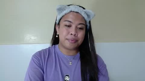 Snapshot of hoelykarina chatting on August 1, 2026, 8:46 am Karina3 online show from August 1, 2026, 8:46 am