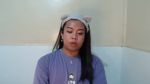 Snapshot of hoelykarina chatting on August 1, 2026, 8:52 pm Karina3 online show from August 1, 2026, 8:52 pm