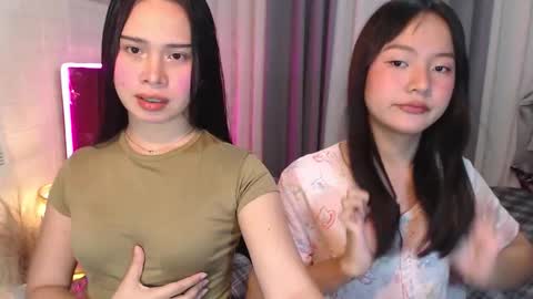 Snapshot of hoelymolly chatting on March 12, 2026, 5:41 pm hoelymolly online show from March 12, 2026, 5:41 pm