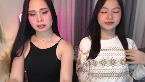 Snapshot of hoelymolly chatting on March 13, 2026, 6:14 pm hoelymolly online show from March 13, 2026, 6:14 pm