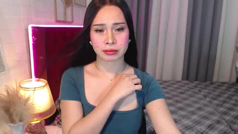 Snapshot of hoelymolly chatting on March 16, 2026, 4:11 pm hoelymolly online show from March 16, 2026, 4:11 pm