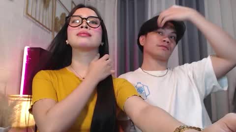 Snapshot of hoelymolly chatting on March 18, 2026, 6:00 pm hoelymolly online show from March 18, 2026, 6:00 pm