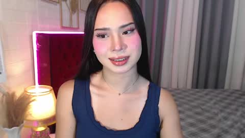 Snapshot of hoelymolly chatting on April 10, 2026, 8:13 pm hoelymolly online show from April 10, 2026, 8:13 pm