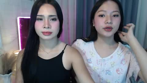 Snapshot of hoelymolly chatting on April 14, 2026, 7:09 pm hoelymolly online show from April 14, 2026, 7:09 pm