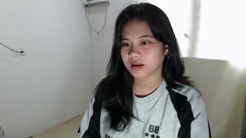 Zhuxinn3 online show from May 17, 2026, 8:01 am