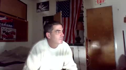 Snapshot of hoglegg99384194 chatting on January 13, 2025, 2:28 am hoglegg99384194 online show from January 13, 2025, 2:28 am