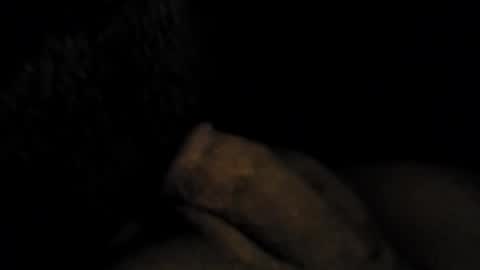 hoiiand48482 online show from April 4, 2026, 9:23 pm