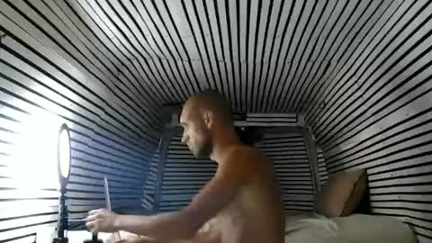 hola_homo online show from June 22, 2026, 8:28 pm