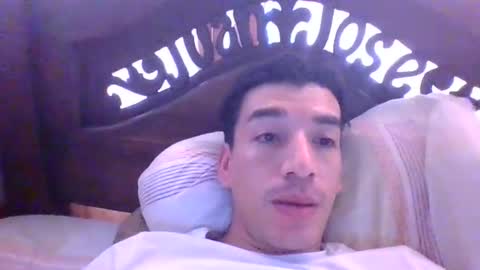 Snapshot of hola_soy_fauri chatting on October 27, 2025, 8:35 pm hola_soy_fauri online show from October 27, 2025, 8:35 pm