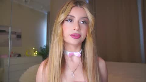 Moni Monica online show from March 27, 2026, 8:26 am