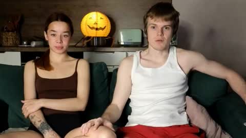 Snapshot of holdonbitch chatting on October 15, 2025, 11:27 pm Misha and Stacy online show from October 15, 2025, 11:27 pm