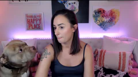 Holi Hurricane online show from April 12, 2026, 3:22 am