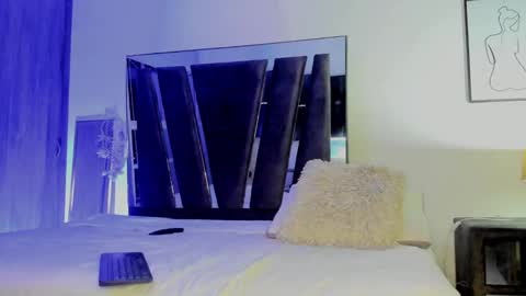 Mara online show from October 26, 2025, 3:45 am