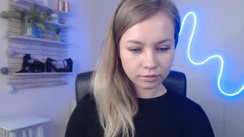 Holly online show from January 16, 2025, 6:35 am