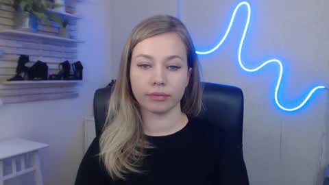 Holly online show from January 21, 2025, 9:35 am