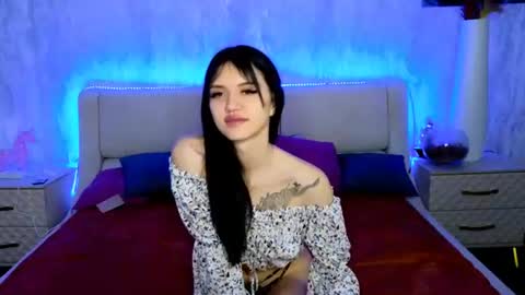 Holly online show from June 11, 2026, 8:34 am