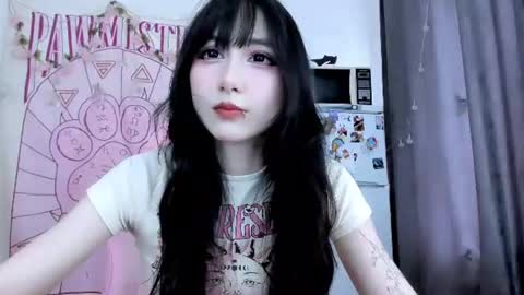 Snapshot of holy420loly chatting on June 9, 2026, 3:12 pm Ho Lee Sheet online show from June 9, 2026, 3:12 pm