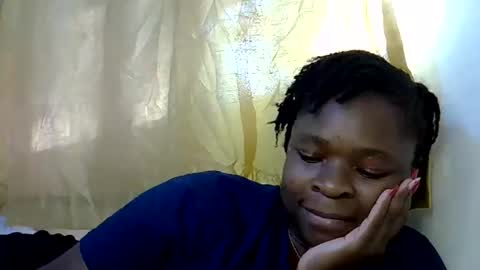 Snapshot of holy_ebony chatting on June 10, 2026, 2:16 pm holy_ebony online show from June 10, 2026, 2:16 pm