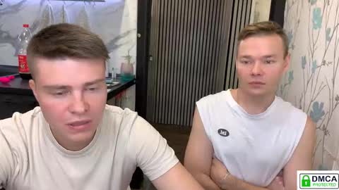 holy_eggs_00 online show from September 19, 2025, 5:57 pm