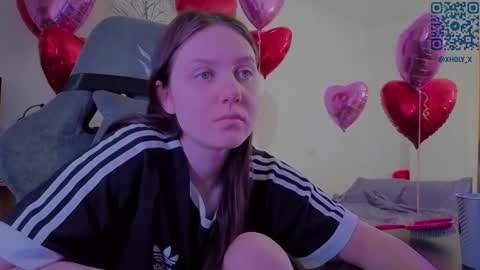 Kviki online show from February 14, 2026, 3:03 am