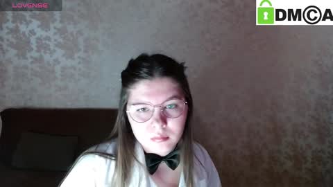 Welcome guys  Pleasure to see you all here  My name is MichaelaTip menu is active Private is open  online show from February 19, 2025, 6:00 am