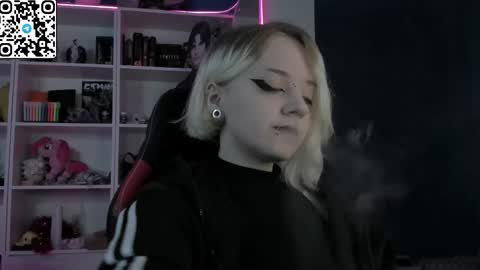 holy_mistresss online show from February 27, 2026, 9:42 am