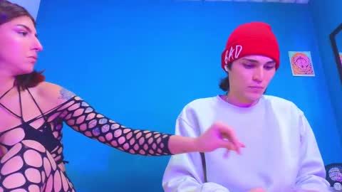 Snapshot of holy_taby_ chatting on February 20, 2025, 1:30 pm      online show from February 20, 2025, 1:30 pm