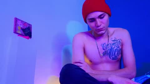 Snapshot of holy_taby_ chatting on February 21, 2025, 7:56 am      online show from February 21, 2025, 7:56 am