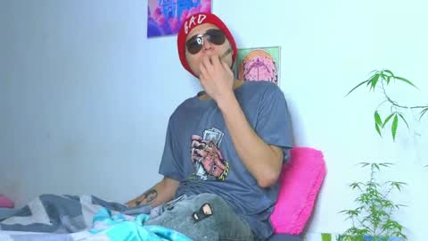      online show from March 25, 2026, 8:09 am