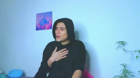      online show from April 5, 2026, 5:48 am