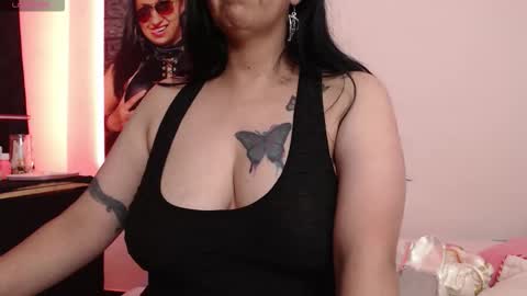 Snapshot of holydeath_1 chatting on October 10, 2025, 11:04 pm Milena online show from October 10, 2025, 11:04 pm