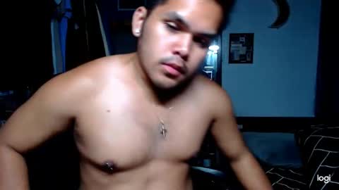 Snapshot of holydiorx chatting on March 10, 2025, 2:16 pm holydiorx online show from March 10, 2025, 2:16 pm