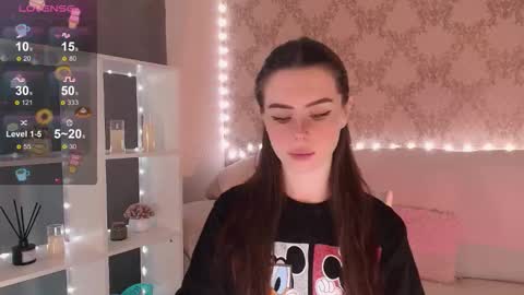 Mia online show from January 17, 2026, 3:44 am