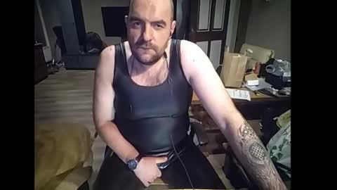 Snapshot of homojeans chatting on November 3, 2025, 10:10 pm Thomass online show from November 3, 2025, 10:10 pm