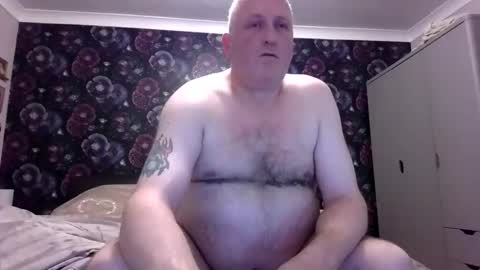 Snapshot of honestman999 chatting on October 28, 2025, 5:37 pm honestman999 online show from October 28, 2025, 5:37 pm