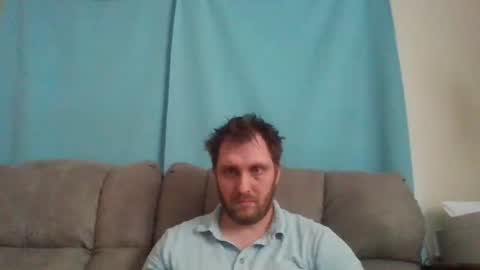 Snapshot of honesttechsubmale chatting on March 25, 2026, 9:32 pm Honest Tech Sub Male online show from March 25, 2026, 9:32 pm