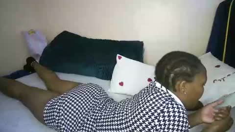 honey_nubia0 online show from March 8, 2026, 8:51 am