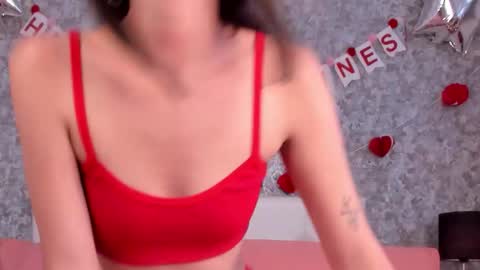 honey_sweet777 online show from February 12, 2026, 7:42 pm