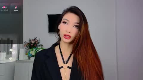 Snapshot of honey_yani chatting on February 14, 2025, 11:20 pm yani online show from February 14, 2025, 11:20 pm