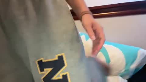 honeybun_z online show from October 7, 2025, 10:51 pm