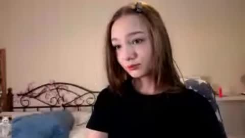 Masha online show from April 16, 2026, 2:40 pm
